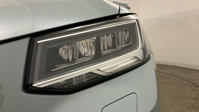 Audi Q2 35 TFSI S Line 5dr S Tronic Petrol Estate